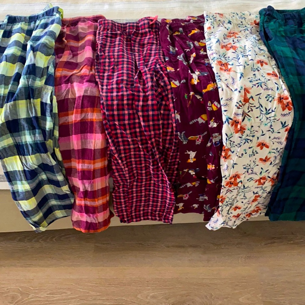 6 pair bundle Old Navy Flannel Pajama Pants Sz M